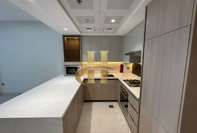 98240959 - Property Image 2