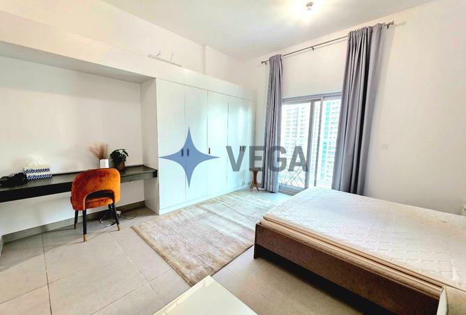 73864033 - Property Image 2