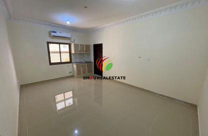 Apartment - Studio - 1 Bathroom for rent in Hadbat Al Zafranah - Muroor Area - Abu Dhabi Apartment - Studio - 1 Bathroom for rent in Hadbat Al Zafranah - Muroor Area - Abu Dhabi