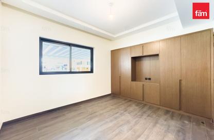 Townhouse - 5 - 6 for sale in Portofino - Damac Lagoons - Dubai