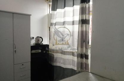 Apartment - 1 - 1 for rent in Bu Tina Building 2 - Bu Tina - Al Sharq - Sharjah