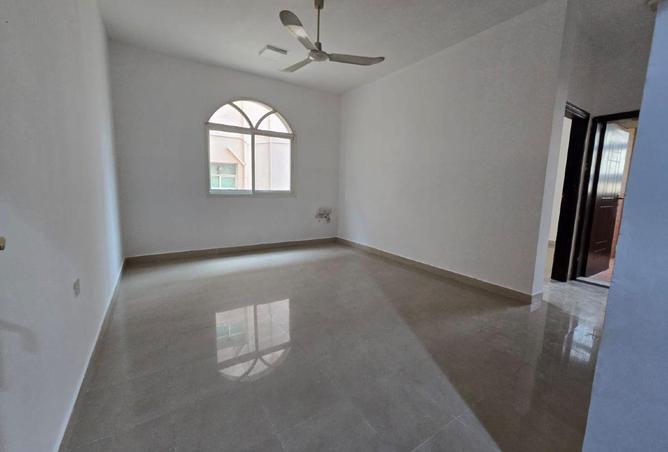 16180302 - Property Main Image