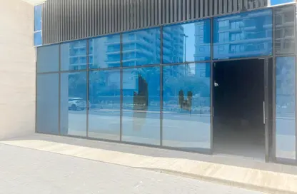 محل - استوديو - 1 حمام للبيع في بن غاطي أزور - منطقة 16 - قرية جميرا الدائرية - دبي