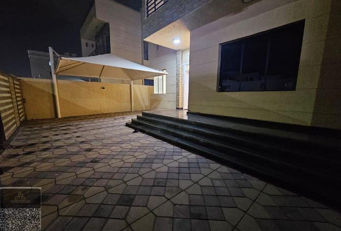 58953815 - Property Image 3