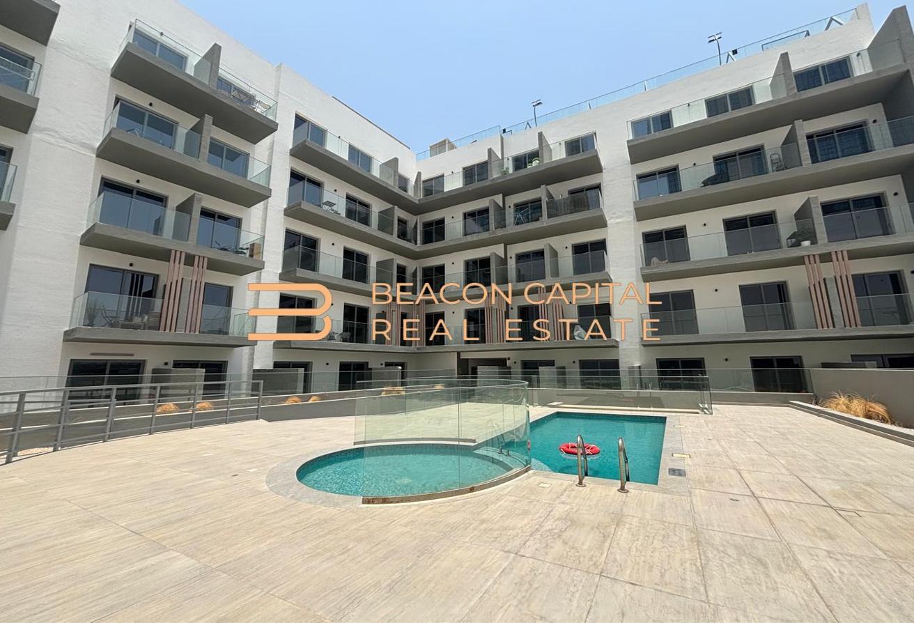 Pool View | Large Layout | Flexible cheques photo 7