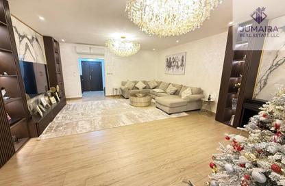 Duplex - 5 Bedrooms - 4 Bathrooms for sale in The Townhouses at Al Hamra Village - Al Hamra Village - Ras Al Khaimah Duplex - 5 Bedrooms - 4 Bathrooms for sale in The Townhouses at Al Hamra Village - Al Hamra Village - Ras Al Khaimah
