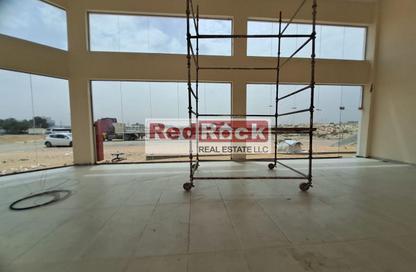 Shop - Studio - 2 Bathrooms for rent in Al Sajaa Industrial - Al Sajaa - Sharjah