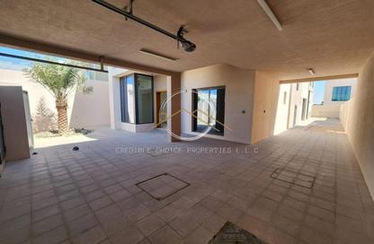 Villa - 4 Bedrooms - 5 Bathrooms for rent in Al Garhoud Villas - Al Garhoud - Dubai