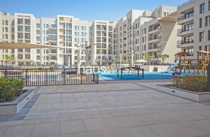 Apartment - 1 Bedroom - 2 Bathrooms for sale in Hayat Boulevard 2A - Hayat Boulevard 2 - Hayat Boulevard - Town Square - Dubai