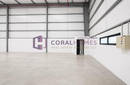 Warehouse - Studio for rent in Dubai Investment Park 1 (DIP 1) - Dubai Investment Park (DIP) - Dubai Warehouse - Studio for rent in Dubai Investment Park 1 (DIP 1) - Dubai Investment Park (DIP) - Dubai