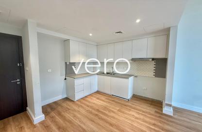 Apartment - 2 Bedrooms - 2 Bathrooms for sale in Jenna Main Square 2 - Jenna Main Square - Town Square - Dubai