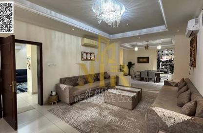 Villa - 5 Bedrooms - 7 Bathrooms for sale in Al Mowaihat 1 - Al Mowaihat - Ajman