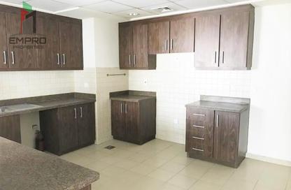 Apartment - 2 Bedrooms - 3 Bathrooms for rent in Executive Tower M - Executive Towers - Business Bay - Dubai