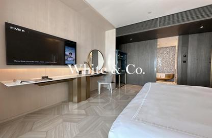 Apartment - Studio - 1 Bathroom for sale in Five Palm Jumeirah - Palm Jumeirah - Dubai