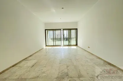 Apartment - 3 Bedrooms - 3 Bathrooms for rent in Rasheed Tower 3 - Al Taawun - Sharjah