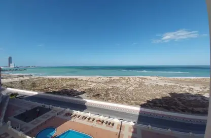 شقة - 2 غرف نوم - 3 حمامات للايجار في رويال بريز 2 - رويال بريز - قرية الحمرا - رأس الخيمة