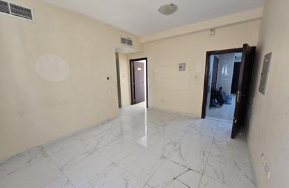 Apartment - 1 Bedroom - 1 Bathroom for rent in Al Qulaya'ah - Al Sharq - Sharjah
