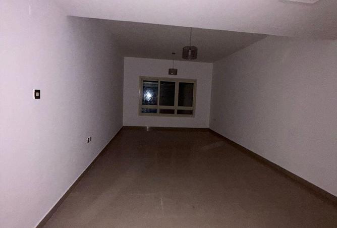 69502901 - Property Main Image