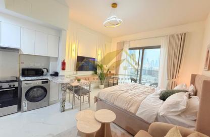 Apartment - Studio - 1 Bathroom for rent in Jumeirah Garden City - Al Satwa - Dubai