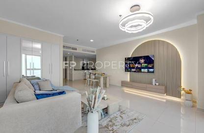 Apartment - 2 - 3 for rent in Damac Heights - Dubai Marina - Dubai