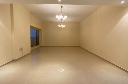 Apartment - 2 - 3 for rent in Al Shorafa 1 Building - Al Rumaila 1 - Ajman Apartment - 2 - 3 for rent in Al Shorafa 1 Building - Al Rumaila 1 - Ajman
