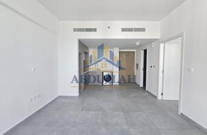 Apartment - 1 - 2 for rent in The Boulevard 2 - Aljada - Sharjah