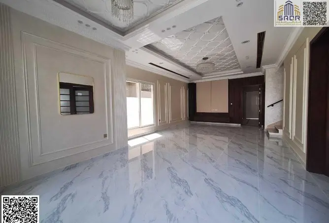 85732230 - Property Image 2