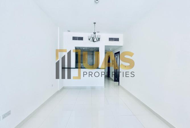1 BR Apartment in Al Jaddaf with Landmark Views photo 2