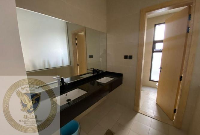 119731765 - Property Image 2