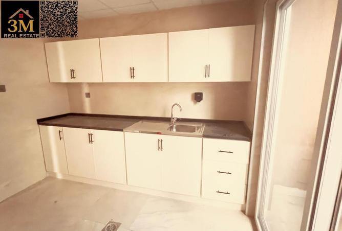 65193927 - Property Image 3