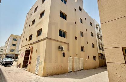 عمارة بالكامل - 8 غرف نوم - 8 حمامات للايجار في بناية مويليح 29 - مويلح - الشارقة عمارة بالكامل - 8 غرف نوم - 8 حمامات للايجار في بناية مويليح 29 - مويلح - الشارقة