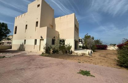 Villa - 4 Bedrooms - 6 Bathrooms for rent in The Townhouses at Al Hamra Village - Al Hamra Village - Ras Al Khaimah