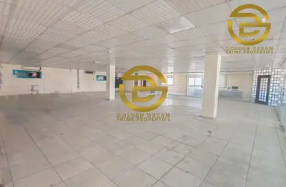 Warehouse - Studio - 3 Bathrooms for rent in Al Quoz Industrial Area 4 - Al Quoz Industrial Area - Al Quoz - Dubai Warehouse - Studio - 3 Bathrooms for rent in Al Quoz Industrial Area 4 - Al Quoz Industrial Area - Al Quoz - Dubai