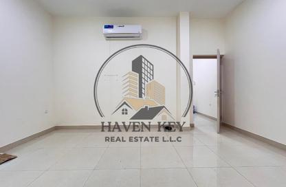 Apartment - 1 - 1 for rent in Muwailih Building - Muwaileh - Sharjah