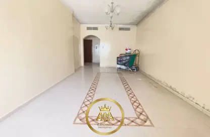 شقة - 2 غرف نوم - 2 حمامات للايجار في شارع التعاون الجديد - التعاون - الشارقة