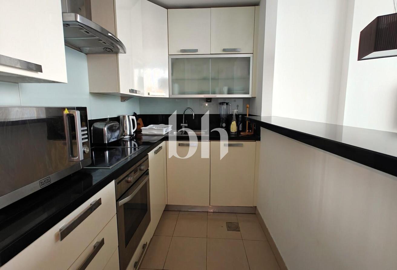 Furnished | High Floor | Balcony | Vacant photo 4