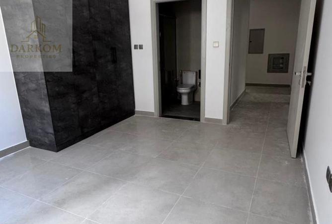 87048308 - Property Image 3