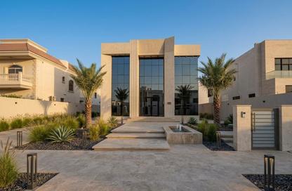 Villa - 4 - 4 for rent in Al Athbah - Wadi Al Amardi - Dubai