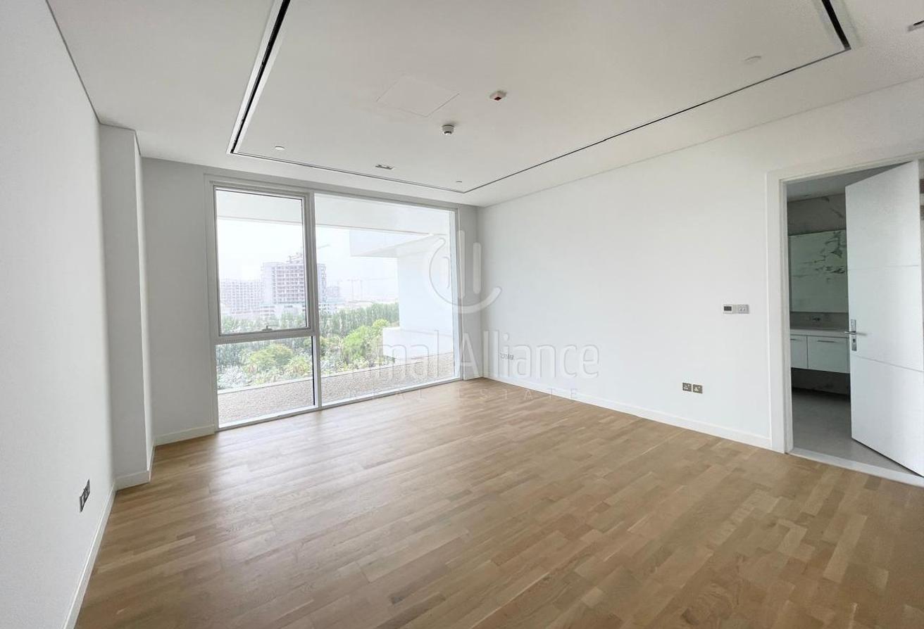 Contemporary 2 BR | Spacious | Green Community photo 11