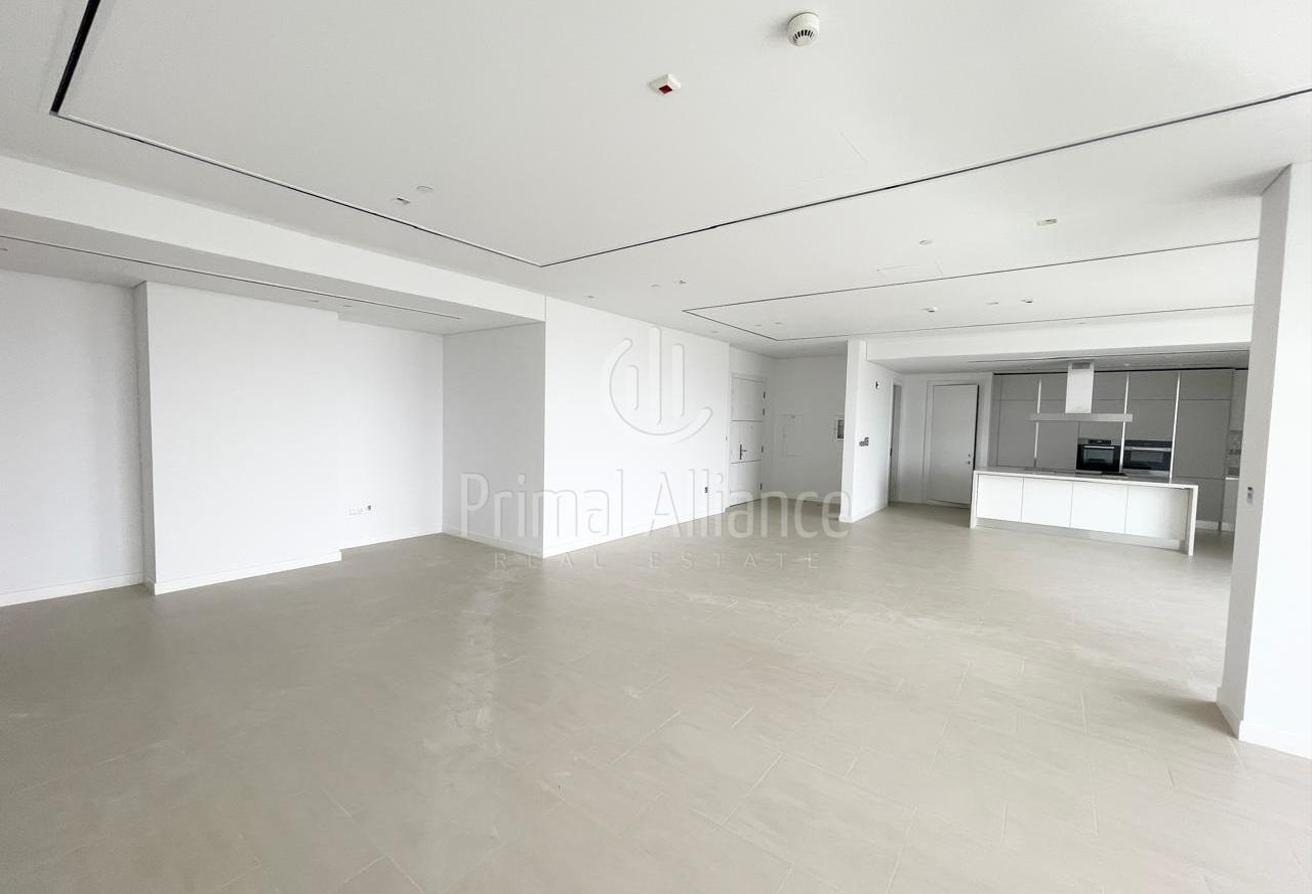 Contemporary 2 BR | Spacious | Green Community photo 2
