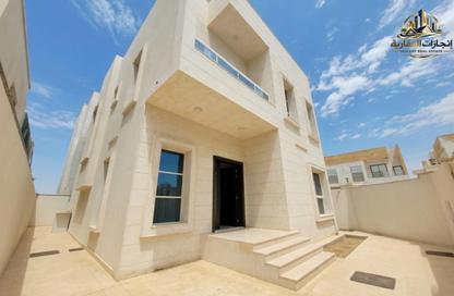 Villa - 4 Bedrooms - 6 Bathrooms for sale in Al Yasmeen 1 - Al Yasmeen - Ajman