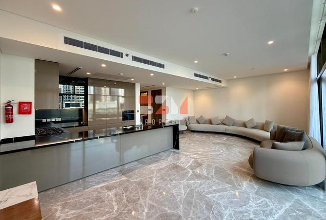 77781876 - Property Image 2