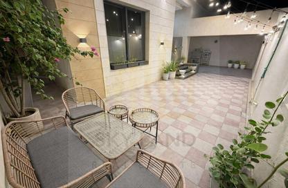 Villa - 5 Bedrooms - 7 Bathrooms for sale in Al Yasmeen 1 - Al Yasmeen - Ajman