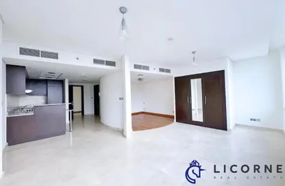 Apartment - Studio - 1 Bathroom for sale in Sky Gardens - DIFC - Dubai