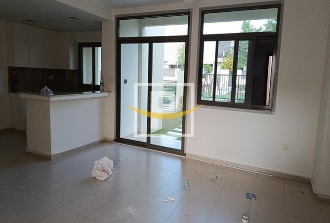 82782782 - Property Main Image