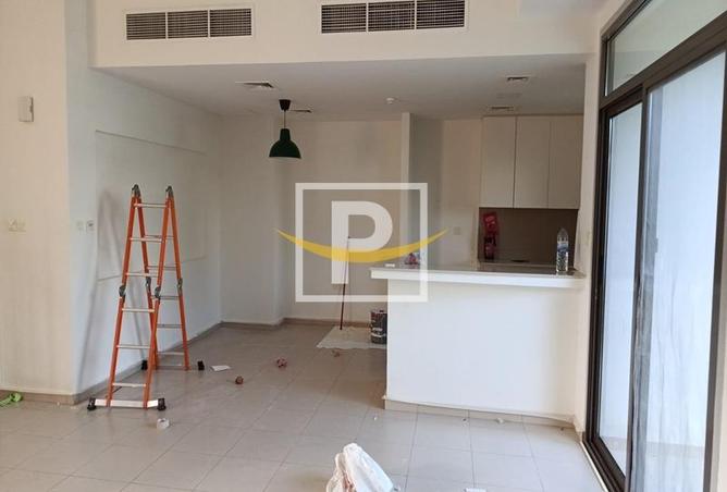 82782782 - Property Image 2