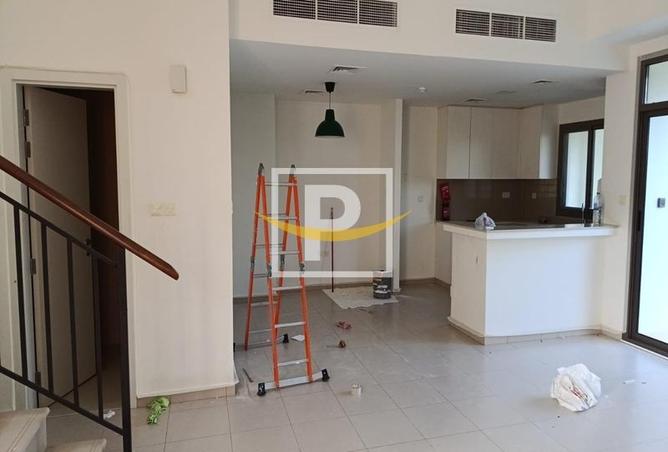 82782782 - Property Image 3