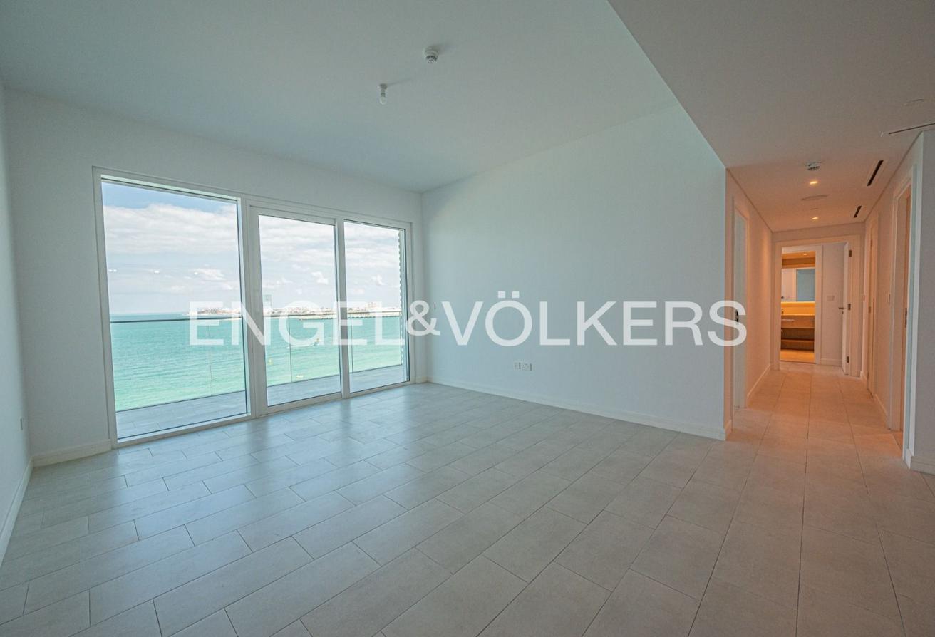 Sea & Ain View | Private Beach | Unfurnished photo 7