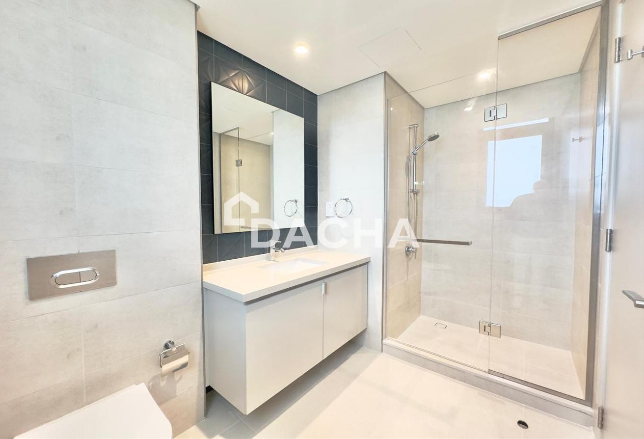 Spacious Layout | Vacant | Close To Key Amenities photo 11