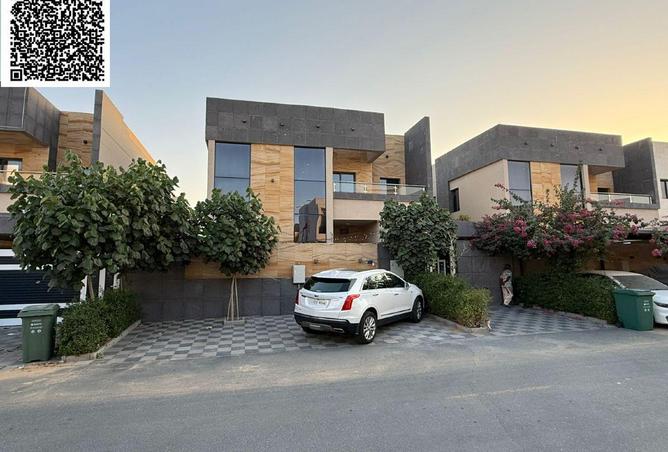 92253787 - Property Main Image